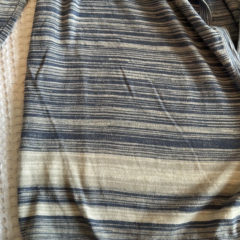 Loft Cardigan - Picture 2 of 7